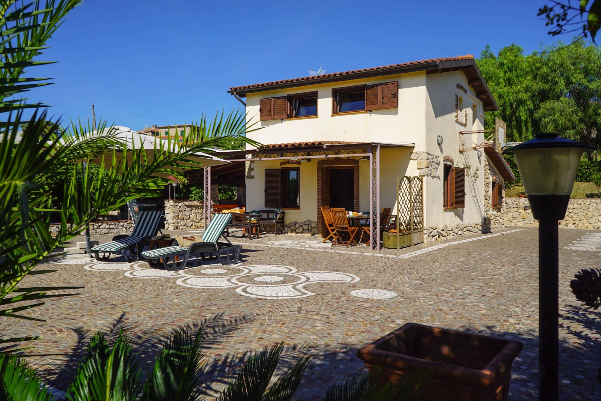 Affitto Villa €2500 - Gaeta, Via gastone maresca 17