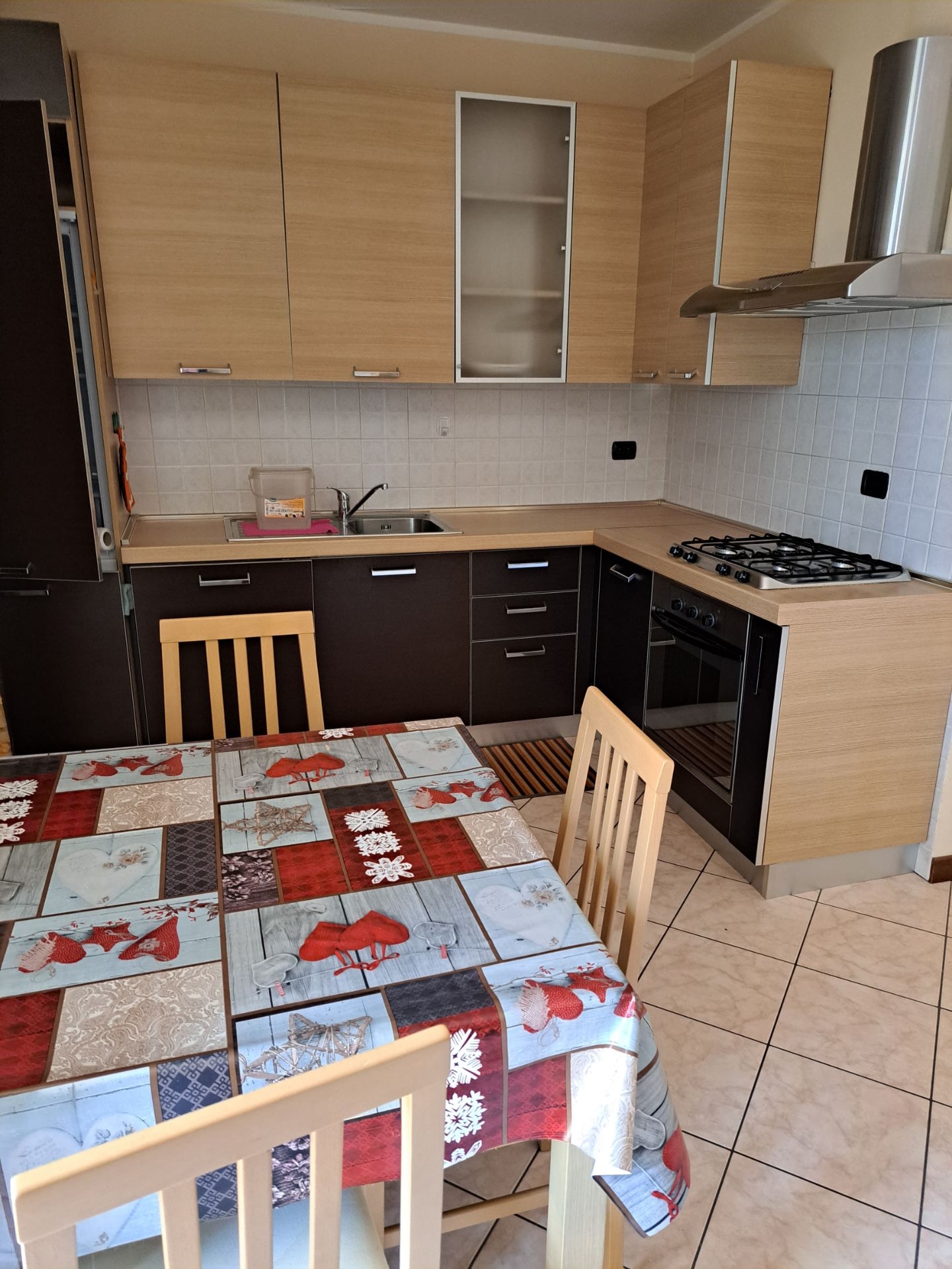 Affitto Appartamento €650 - Sordio, Via g. falcone 4
