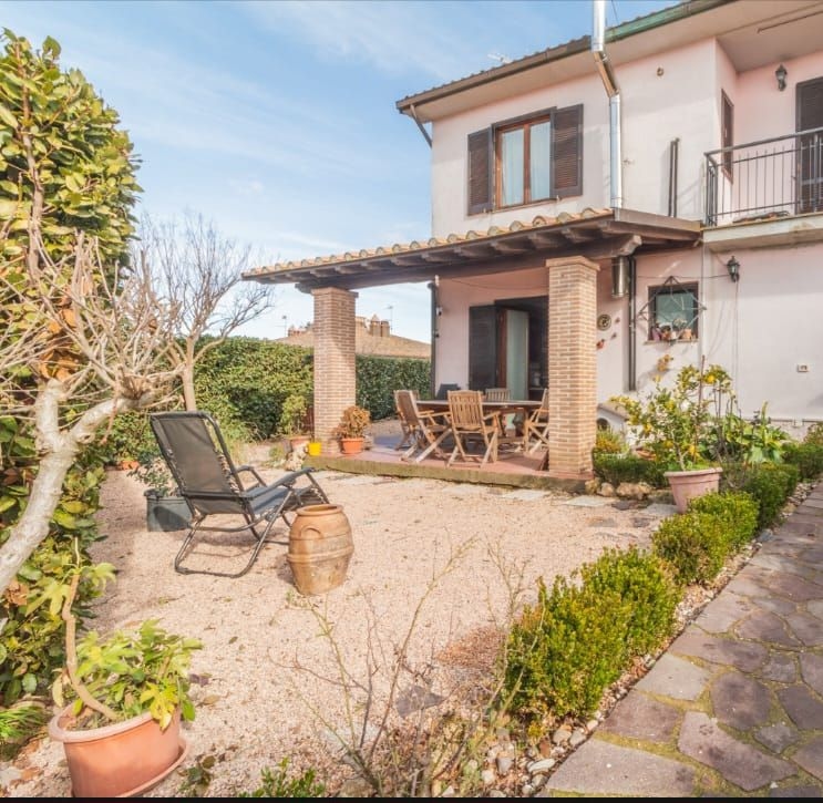 Vendita Casa a schiera - Farnese, Via cuzzoli e cortellessa 61_2