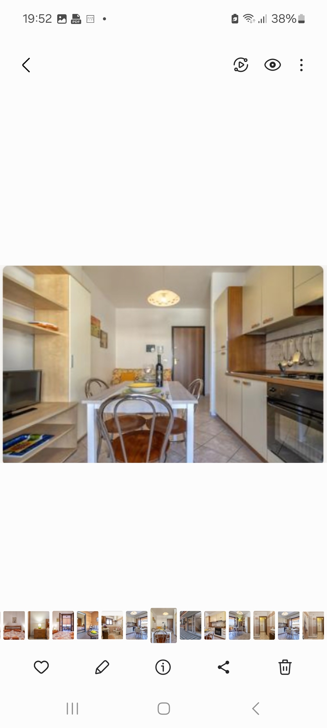 Accogliente 1° piano alto con balcone