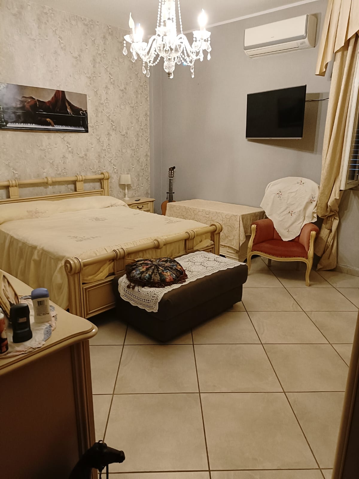 Spaziosa Stanza Doppia con Comfort Moderni.