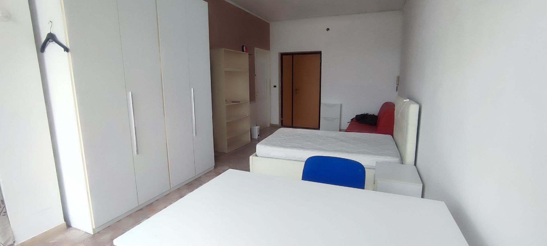 Affitto Stanza singola €310 - Latina (Centro storico), Via armando diaz 2_2
