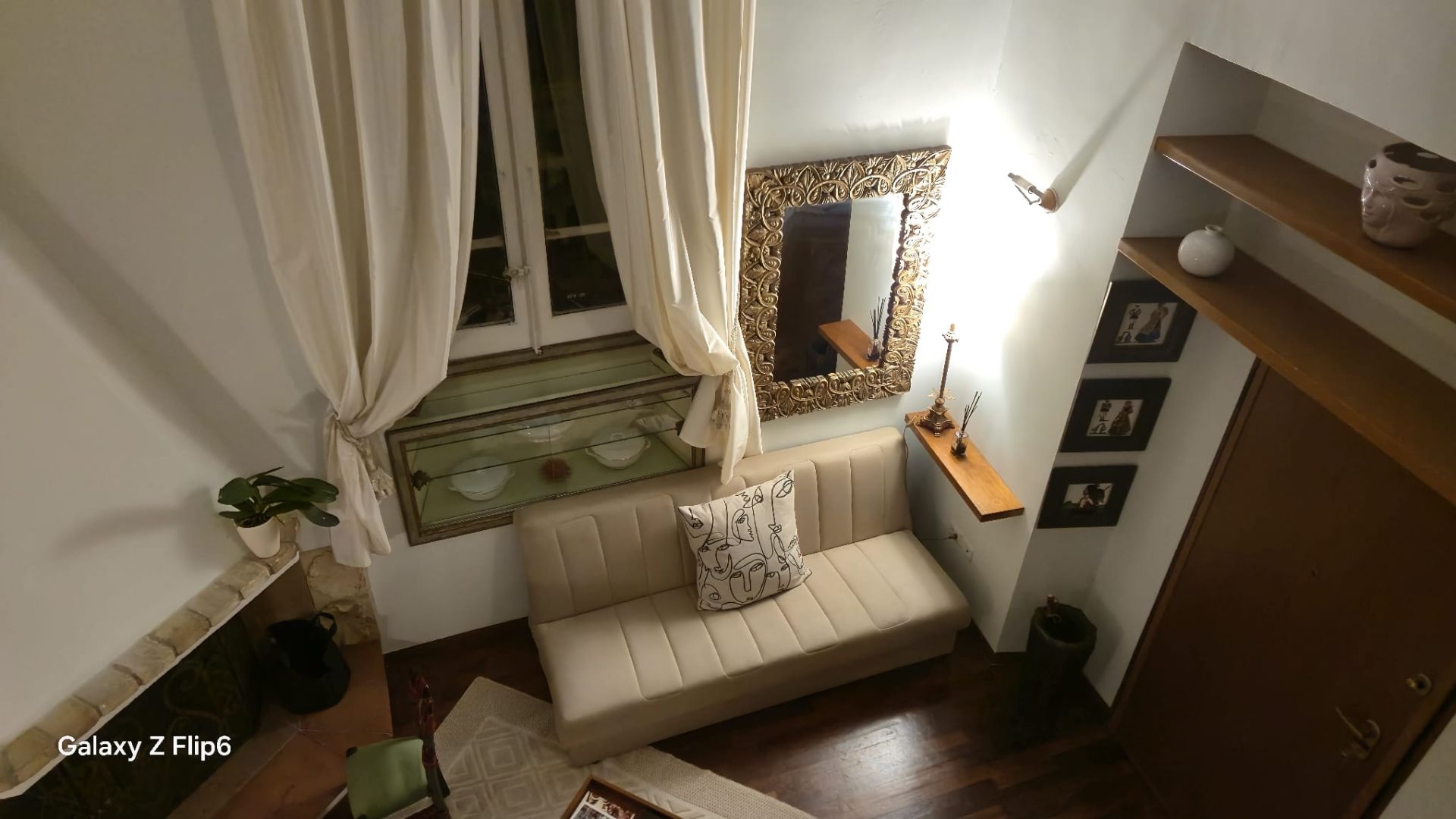 Affitto Casa indipendente €1000 - Cagliari (Marina), Via dei pisani 10_2