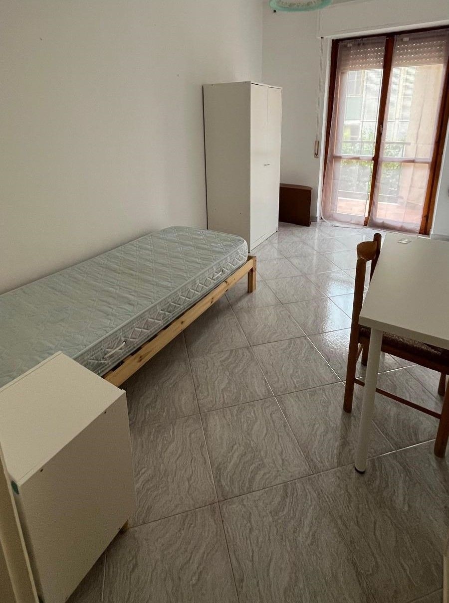 Stanza Singola con Balcone