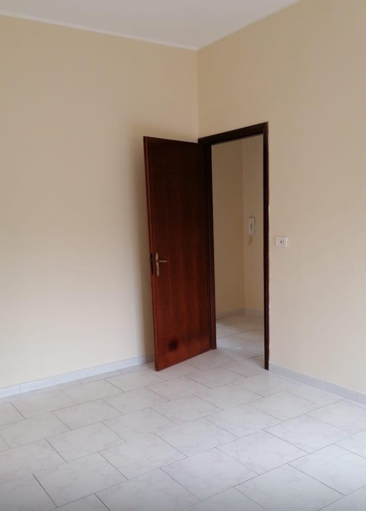 Spazioso appartamento non arredato a Catania