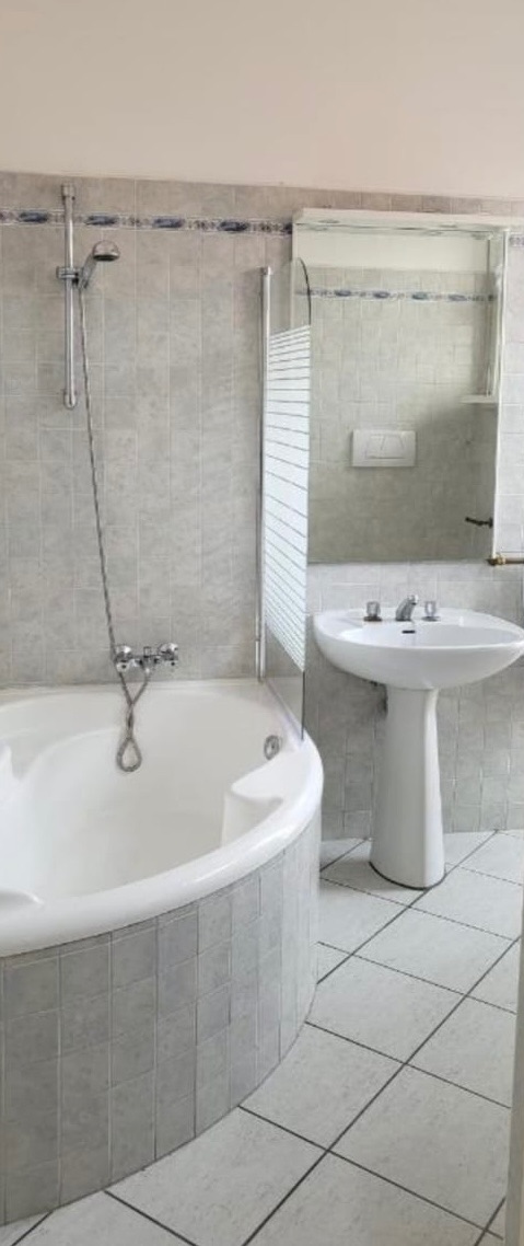 Affitto Appartamento €2700 - Verona (Borgo Milano), Via lucania 14_2