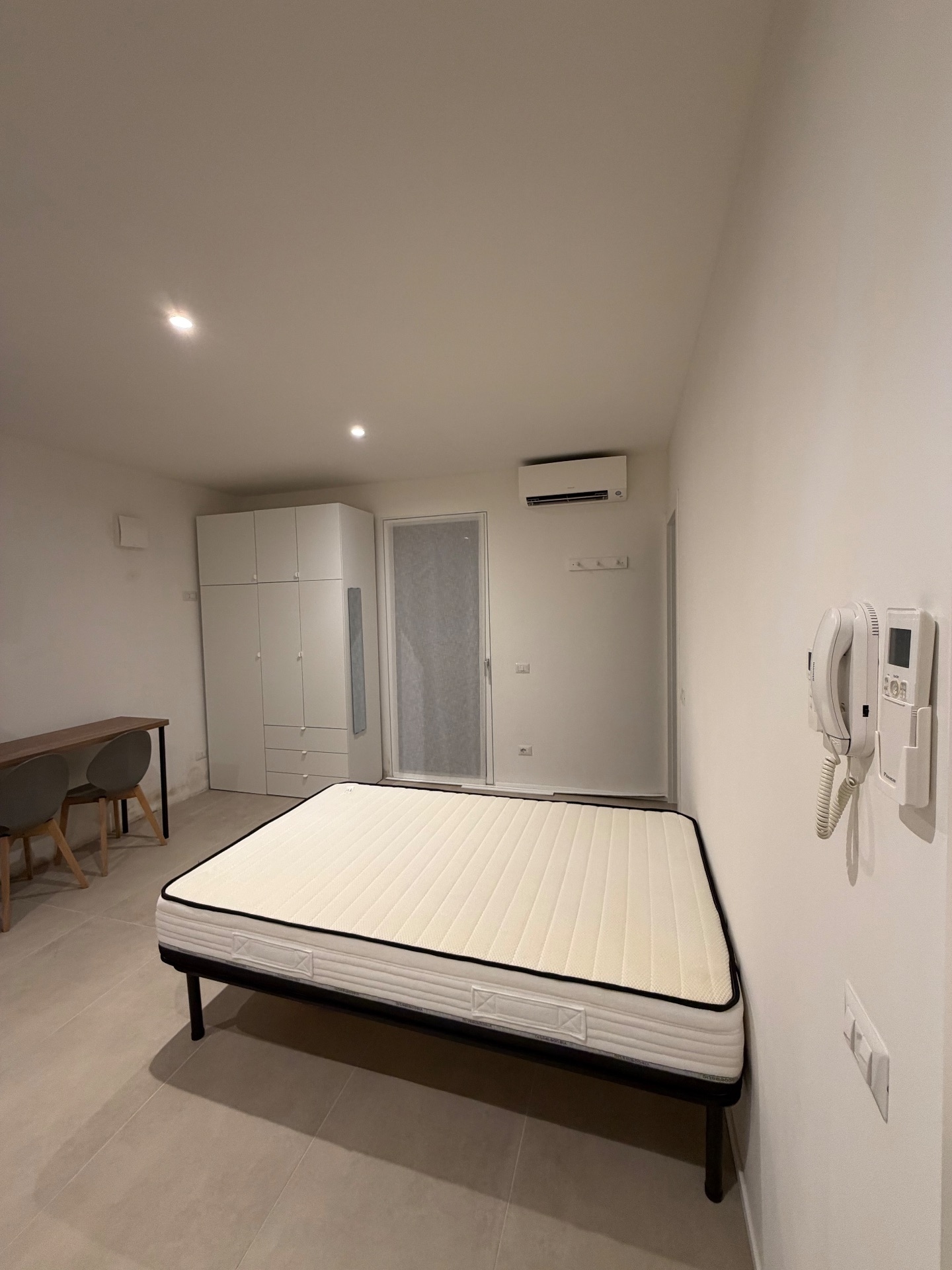 Affitto Appartamento €700 - Como (Breccia), Via campagna 11_3