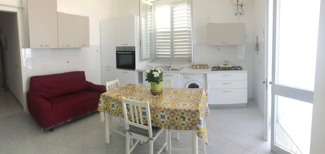 Incantevole appartamento, fronte mare.