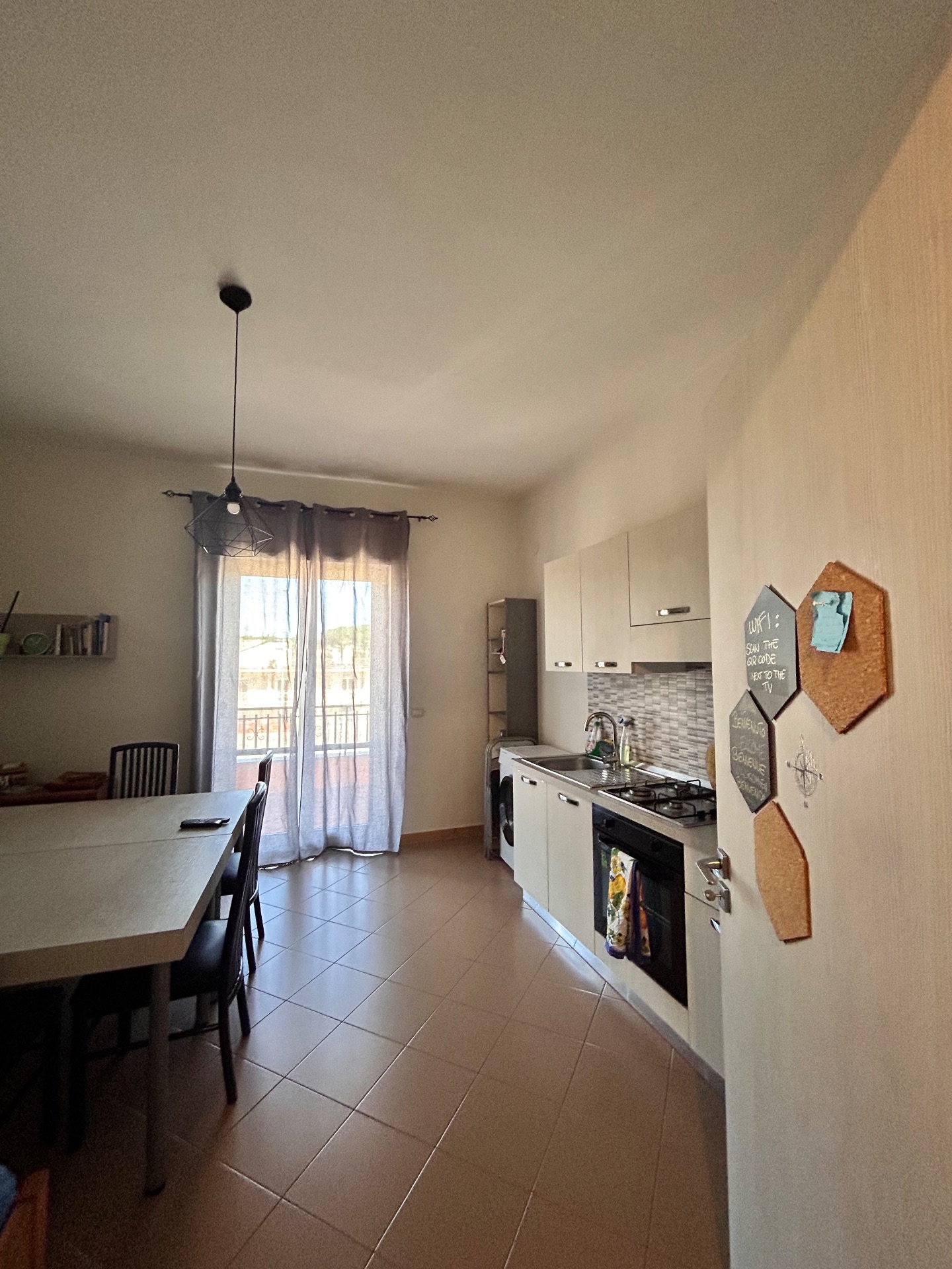 Appartamento arredato con 3 camere e 3 bagni a Pompei