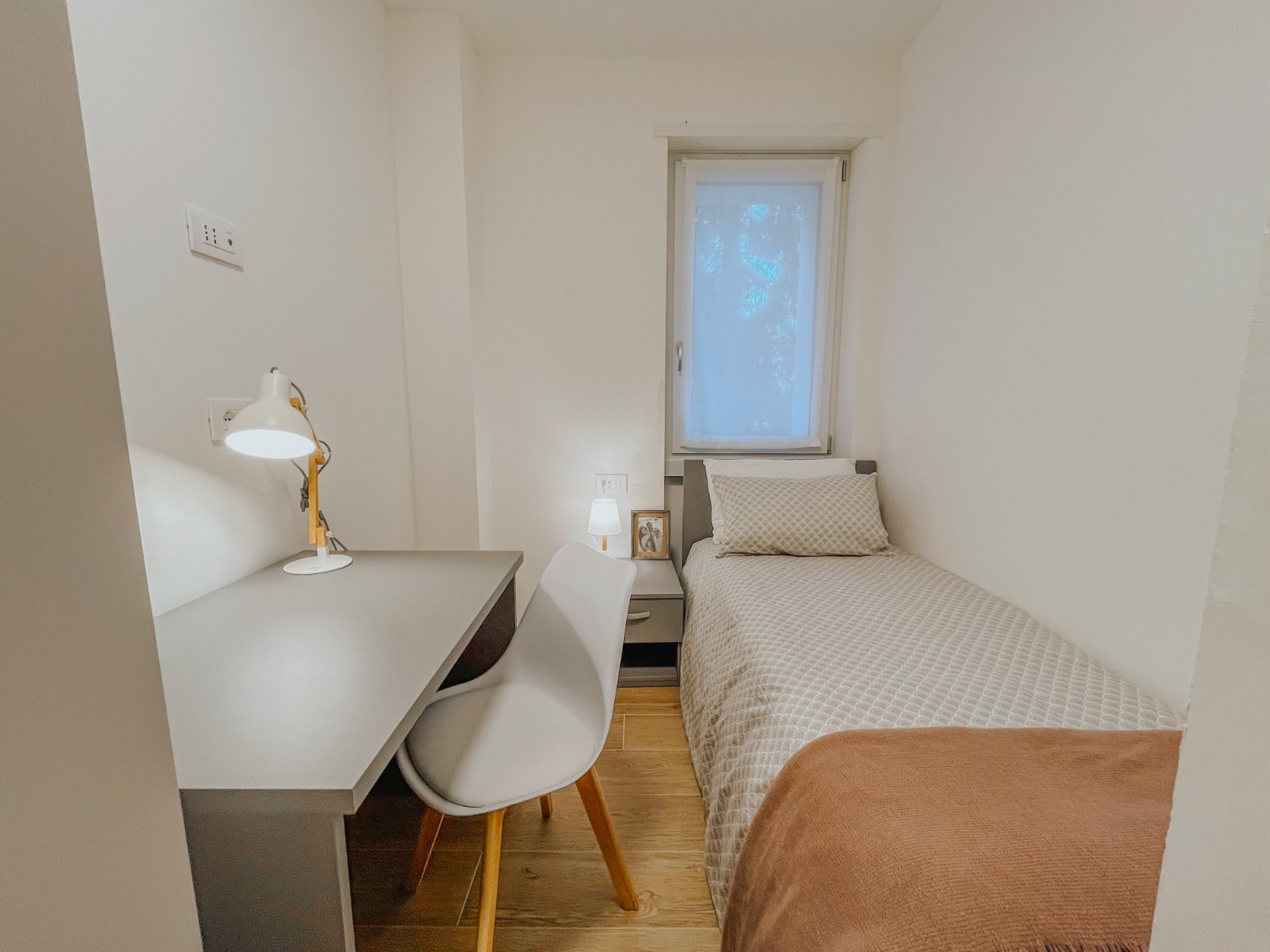 Stanza Singola - Design Moderna