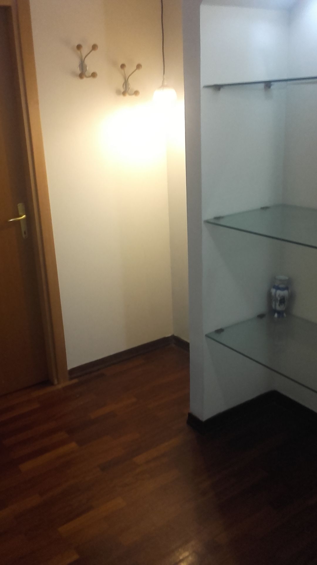 Affitto Stanza singola €350 - San nicola la strada (RESIDENZIALE), Via venezia 3_2