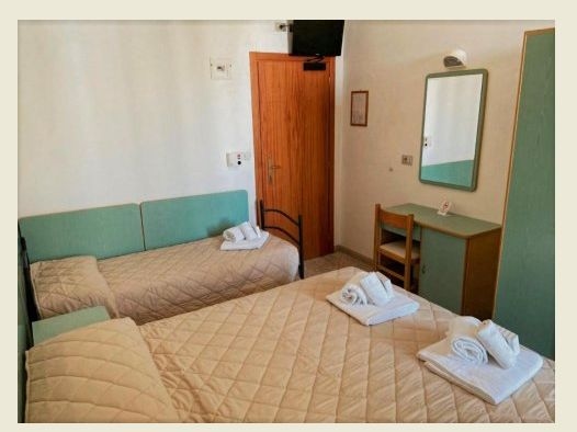 Affitto Posto in doppia €300 - Rimini (TORRE PEDRERA), Viale sirte 11