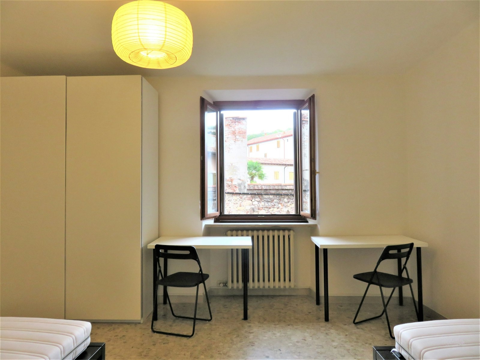 Spaziosa camera doppia ad uso singolo