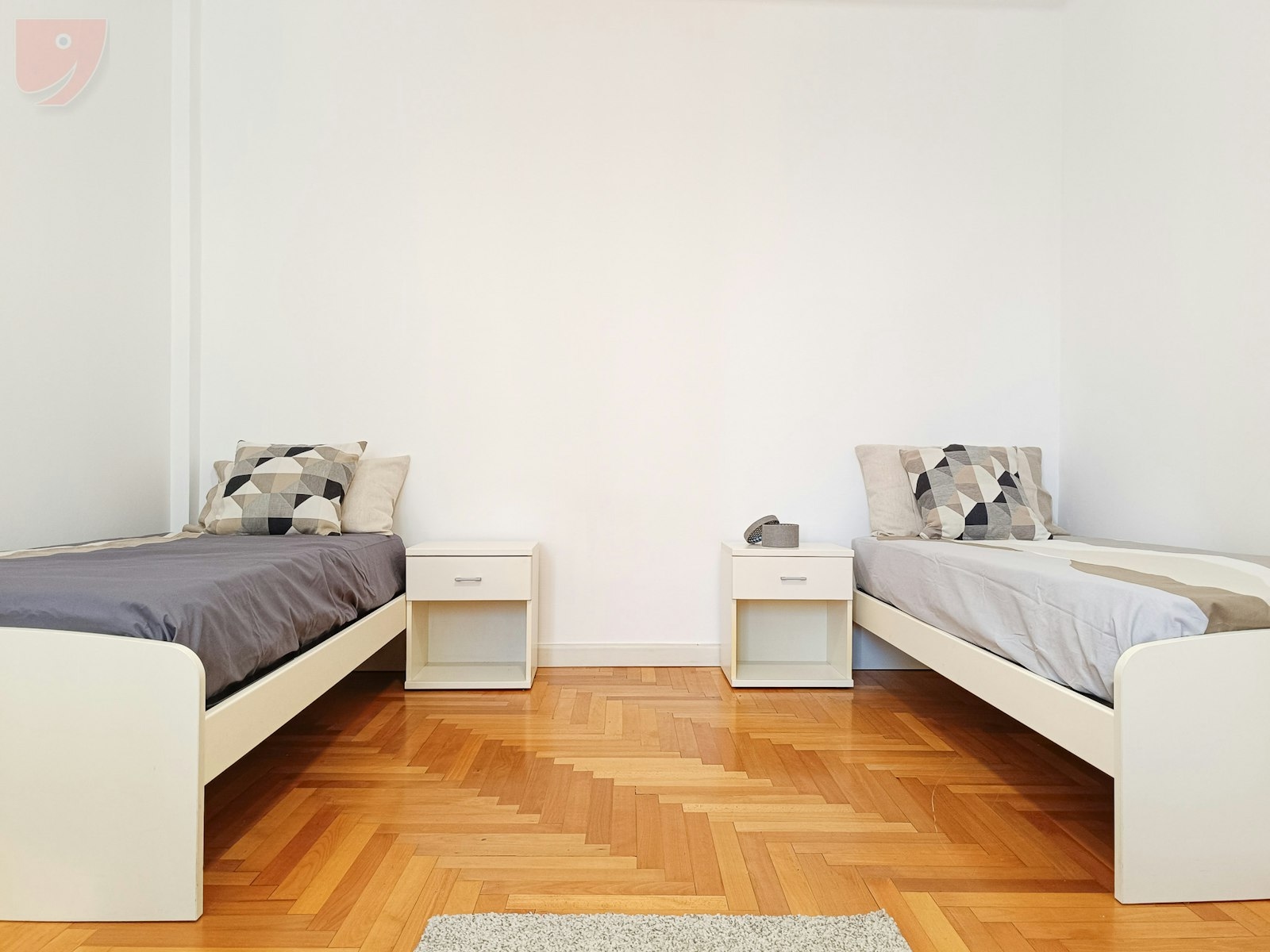 Rent Bed in double room €220 - Trento, Via xxiv maggio 6_2