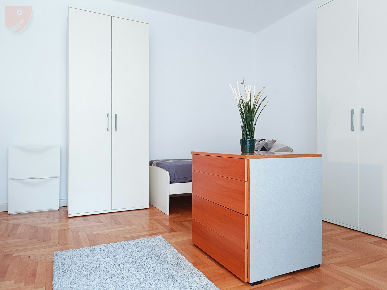 Rent Bed in double room €220 - Trento, Via xxiv maggio 6_2