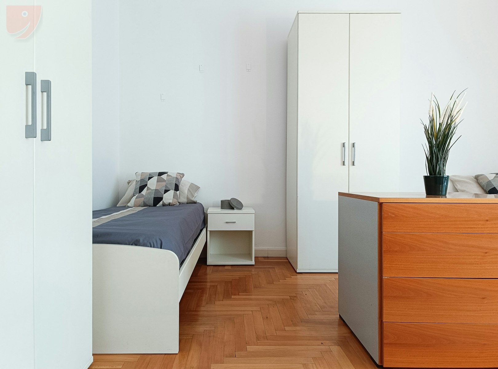 Rent Bed in double room €220 - Trento, Via xxiv maggio 6_3