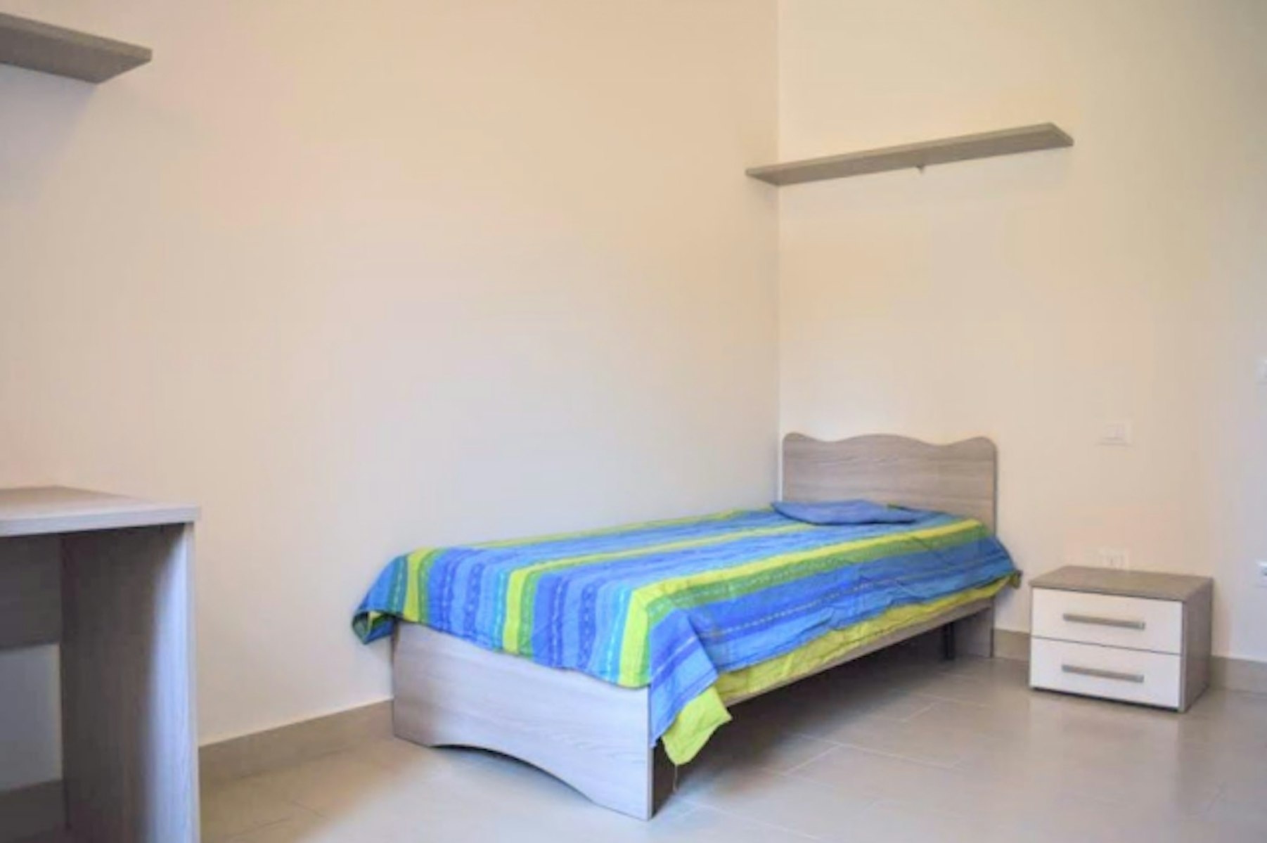 Affitto Stanza singola €270 - Verona, Via gaspare del carretto 10_2