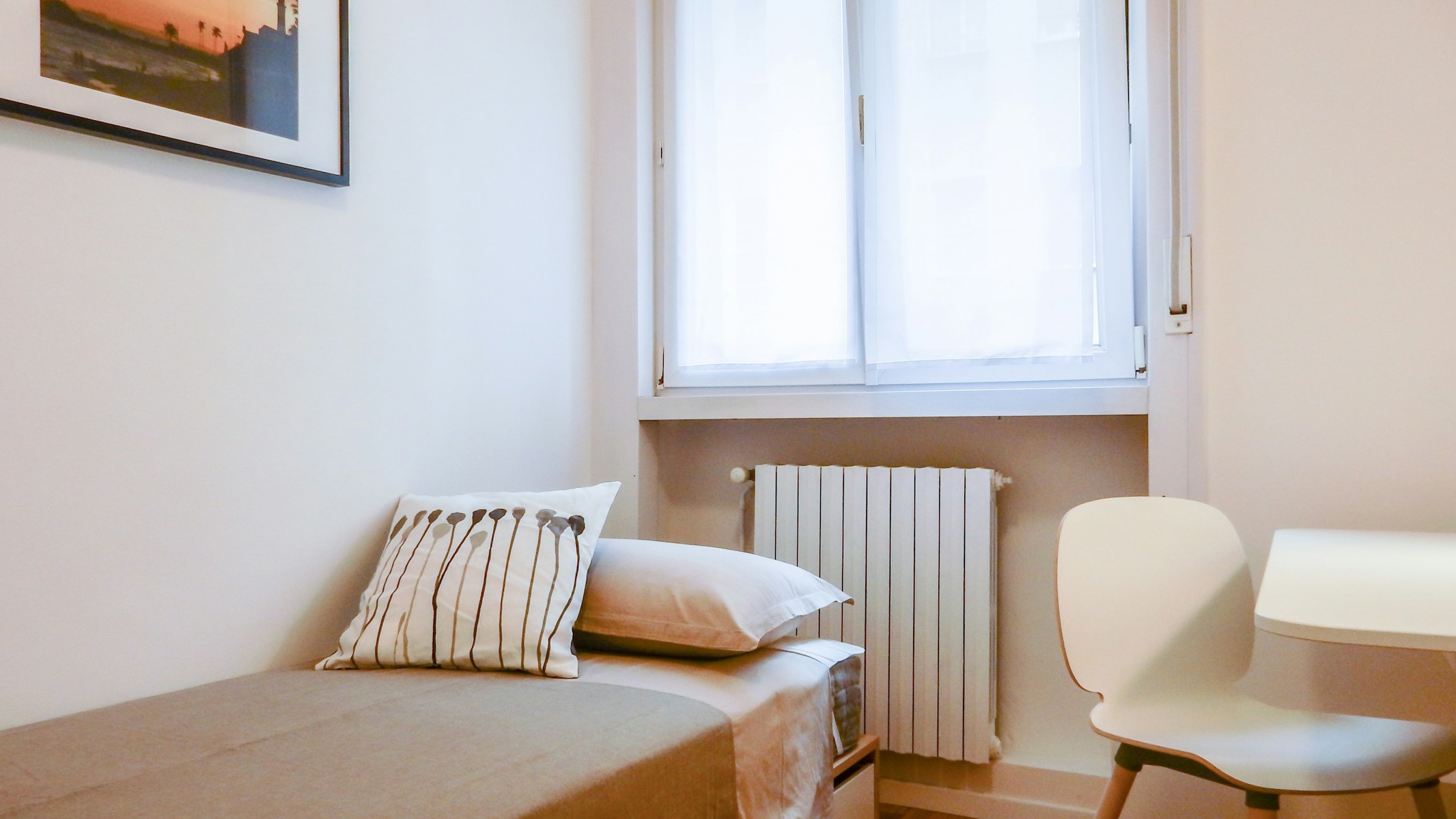 Singola Luminosa Vicina a Tutte le Facoltà