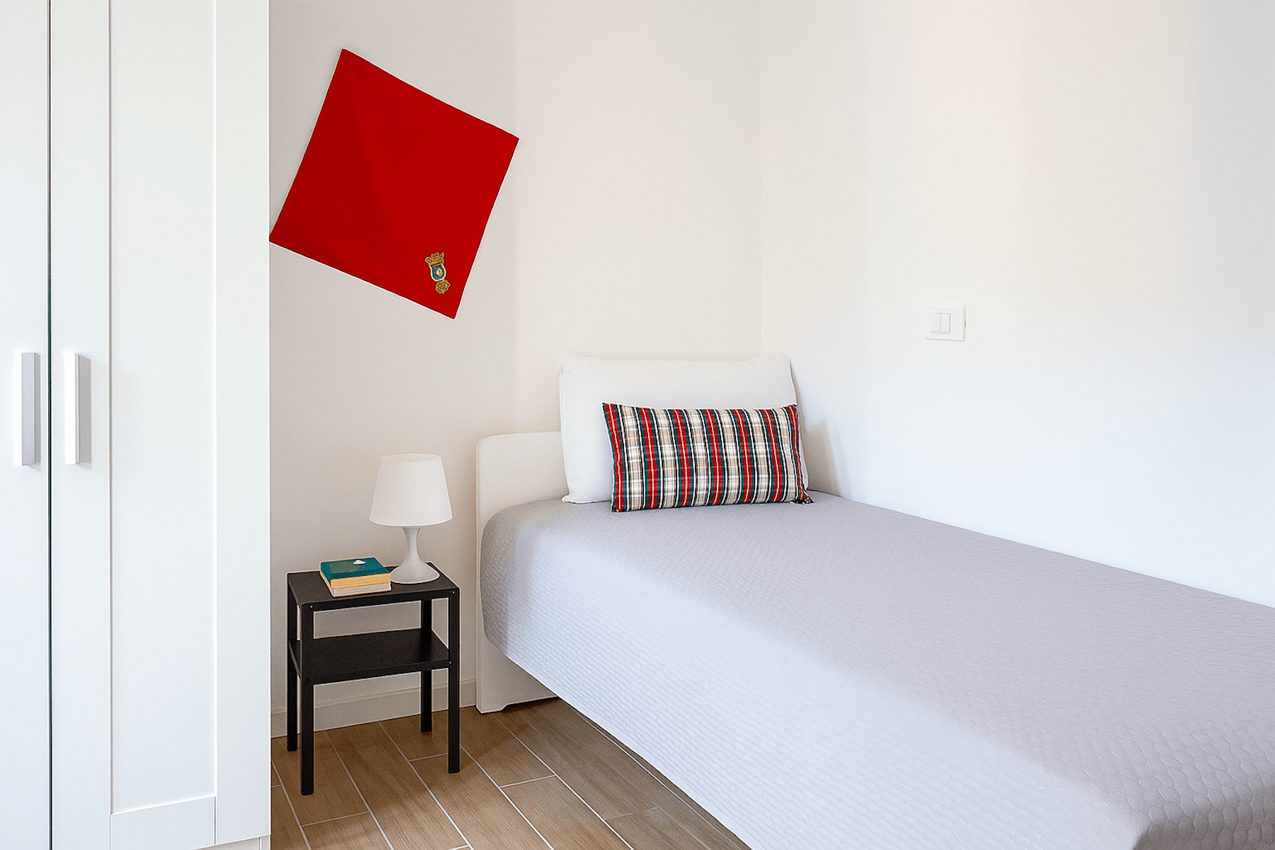 Singola in centro comoda per Mesiano