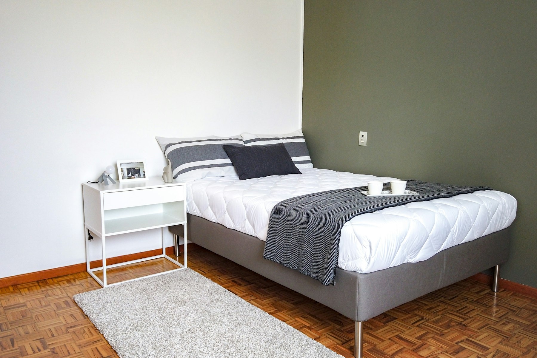 Spaziosa, arredata con gusto, a 3 minuti dalla biblioteca centrale