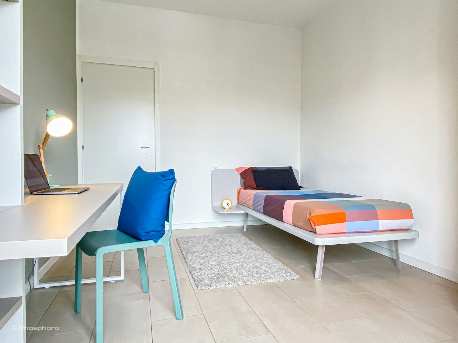 Luminosa singola dal design accattivante