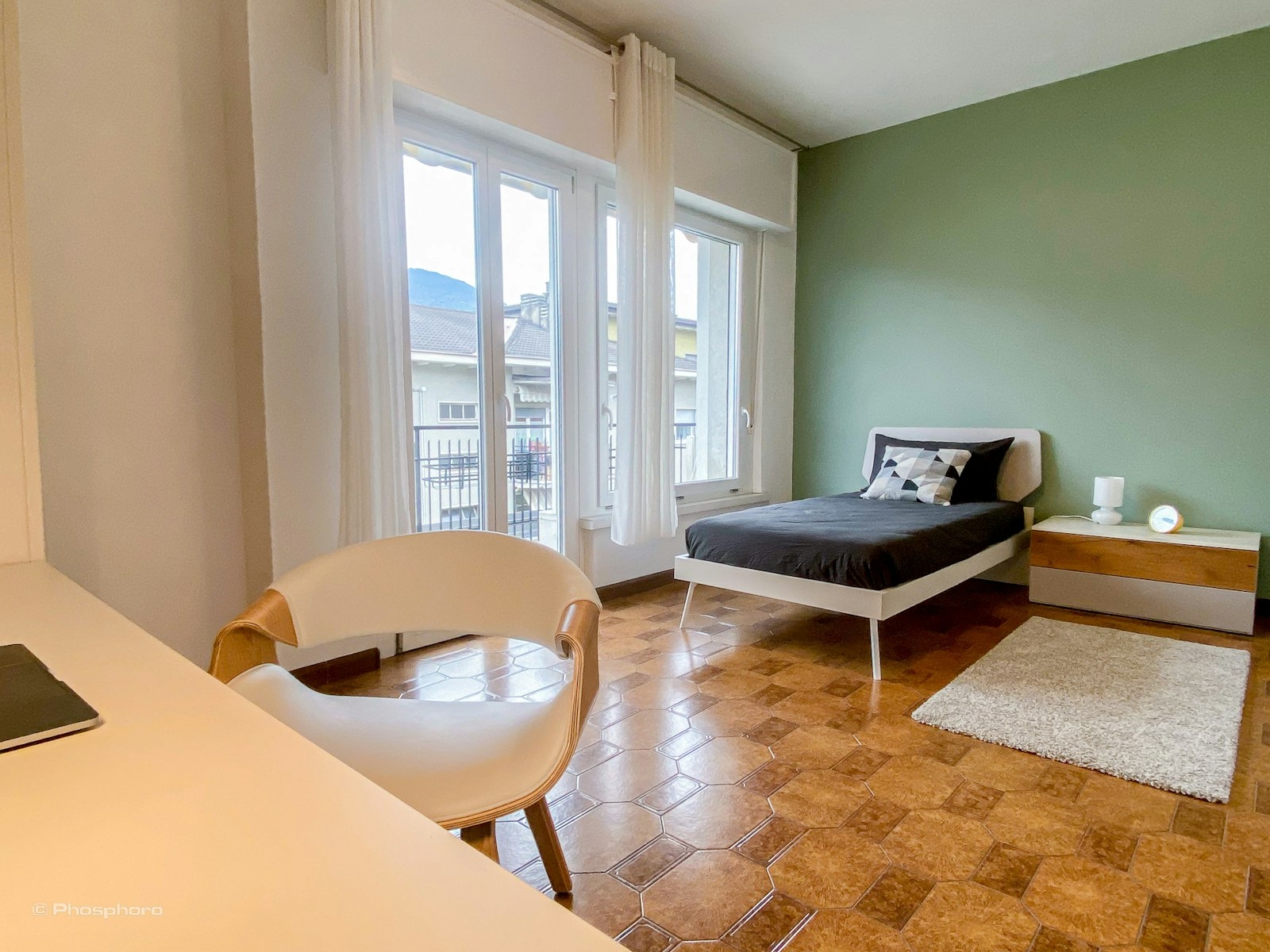 Spaziosa stanza singola con balcone