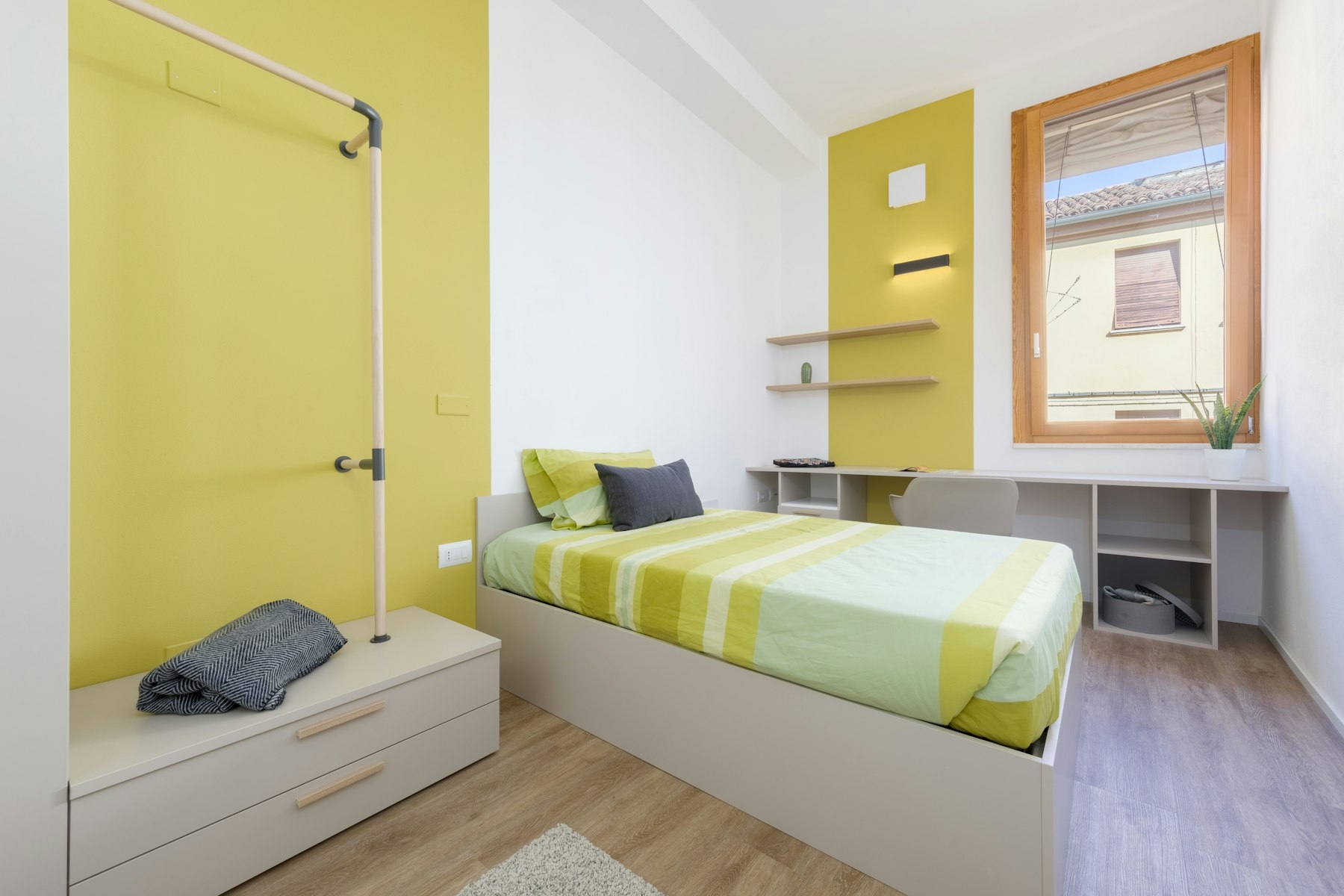 Affitto Stanza singola €415 - Ferrara, Armari 11_3