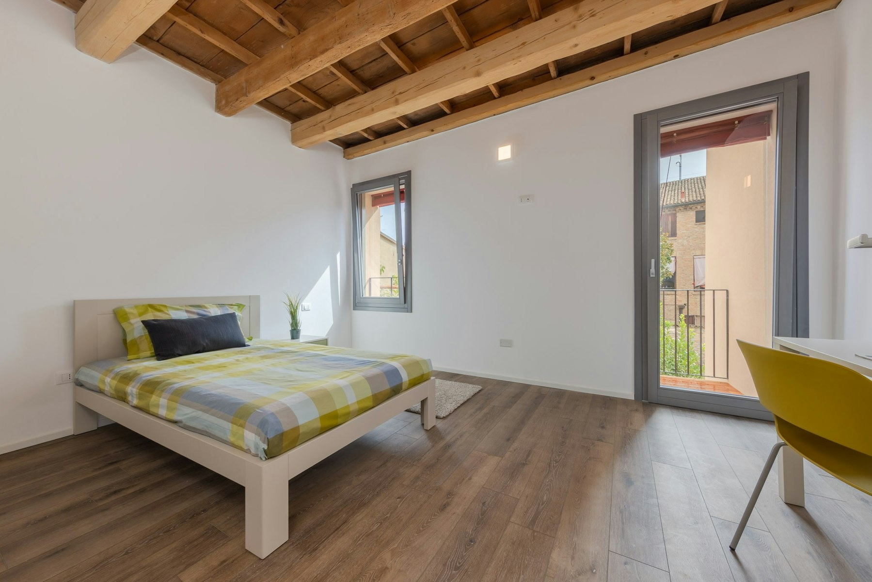 Stupenda Singola Vicino Tutte le Facoltà