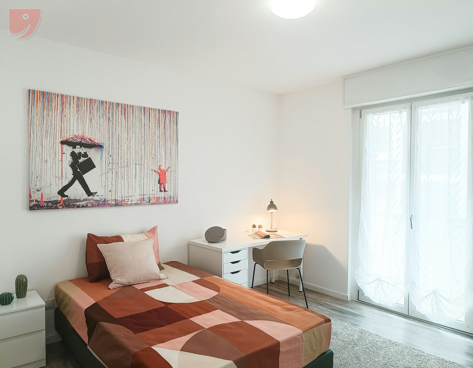 Stanza Luminosa con Balcone