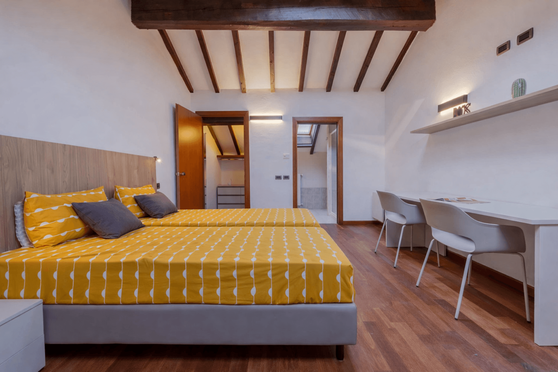 Affitto Posto in doppia €400 - Ferrara, Via correggiari 4A