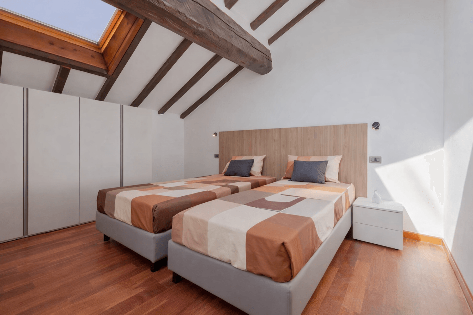 Affitto Posto in doppia €400 - Ferrara, Via correggiari 4A