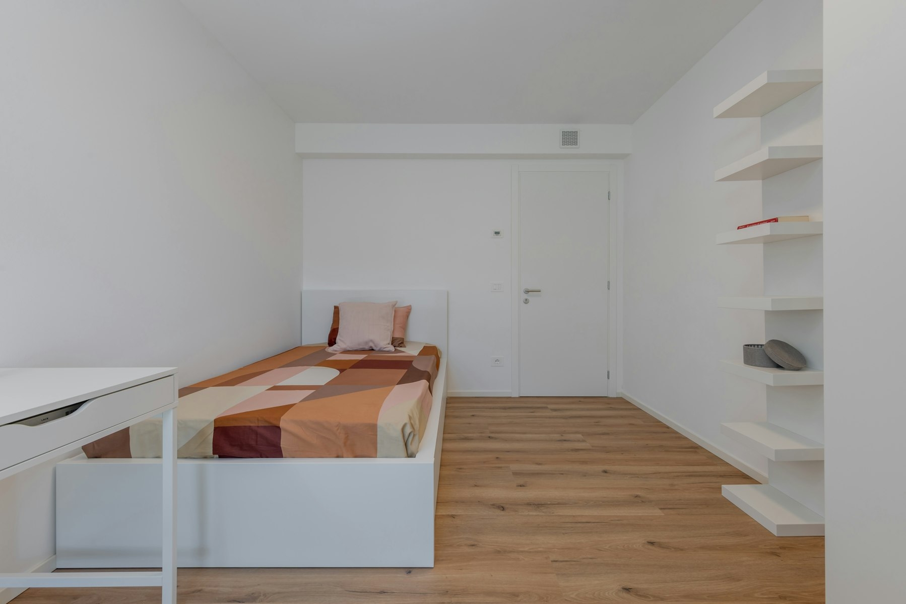 Ampia Singola Con Terrazzo e Clima