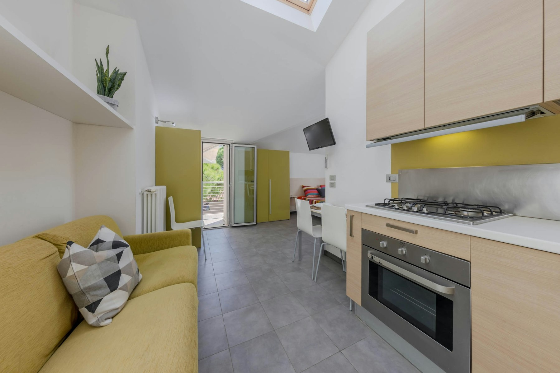 Affitto Posto in doppia €350 - Rimini, Viale trento 41_3