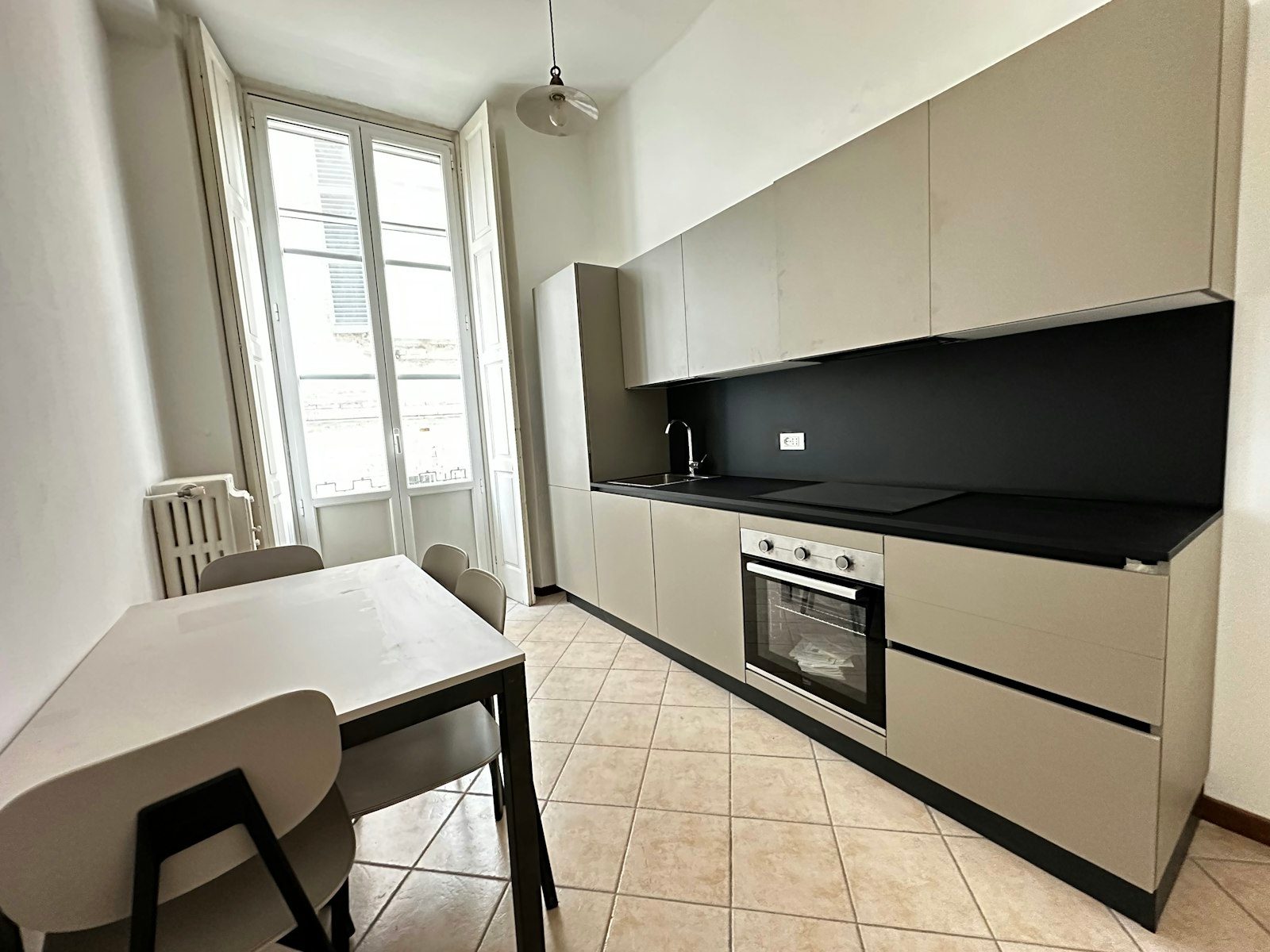 Rent Bed in double room €350 - Pavia, Cardano 14_2