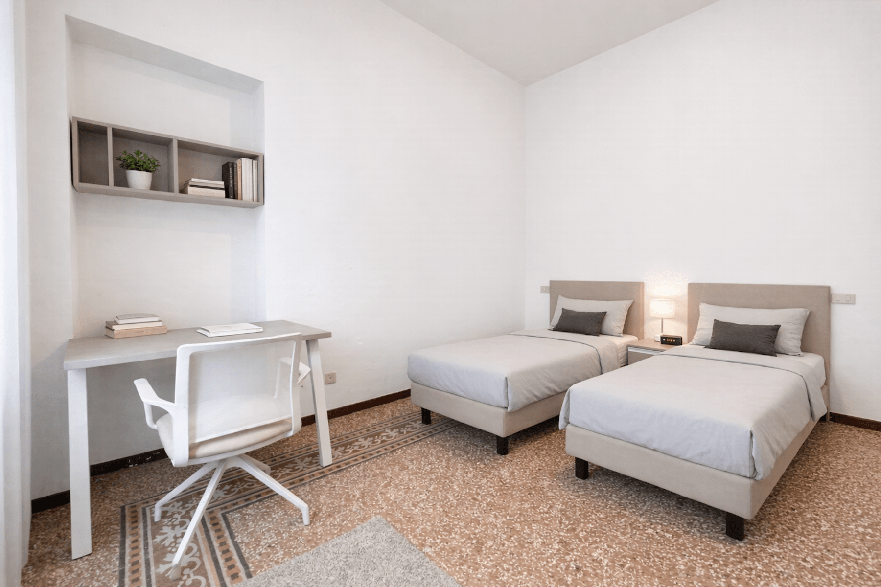 Posto letto in doppia con aria condizionata | All inclusive | Studio-ready