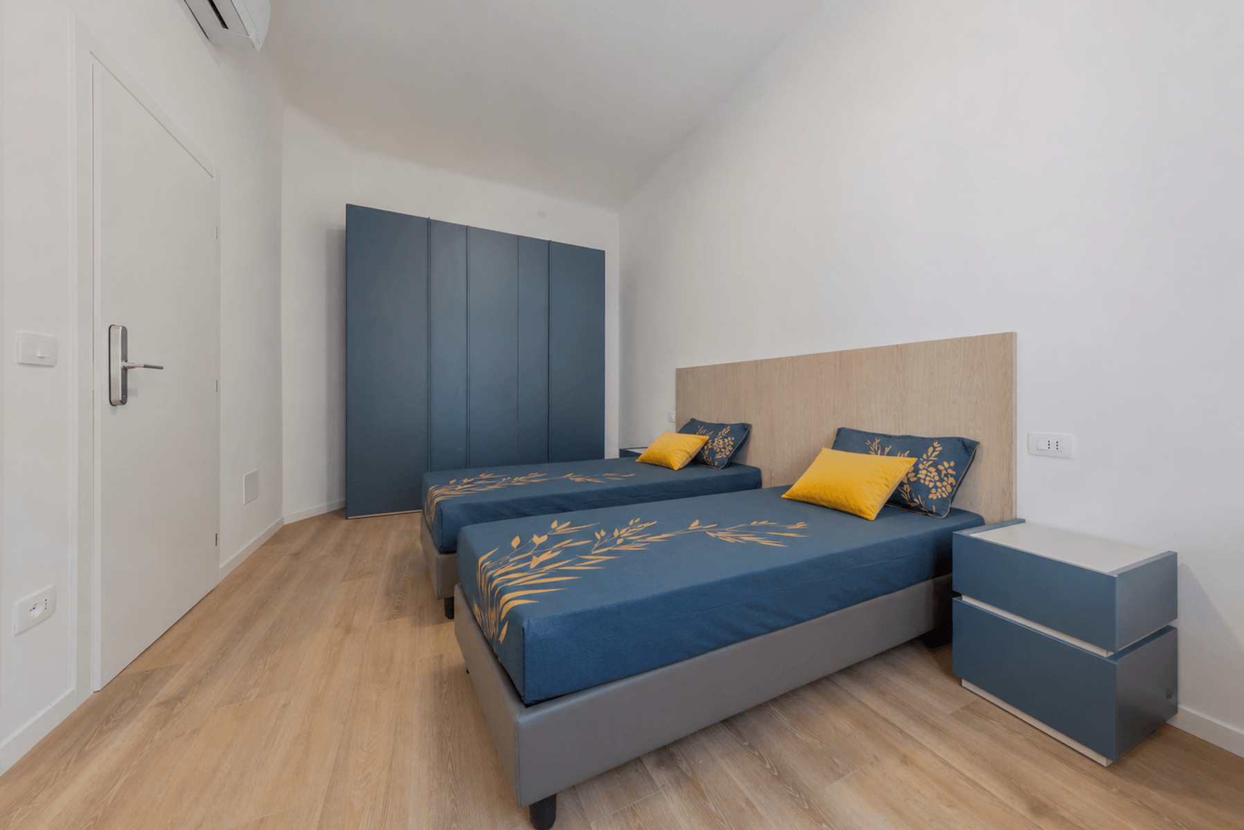 Posto letto in doppia + bagno privato e clima | All inclusive