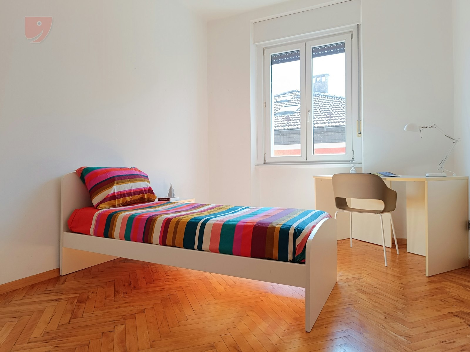 Singola in appartamento per 2 vista fiume!