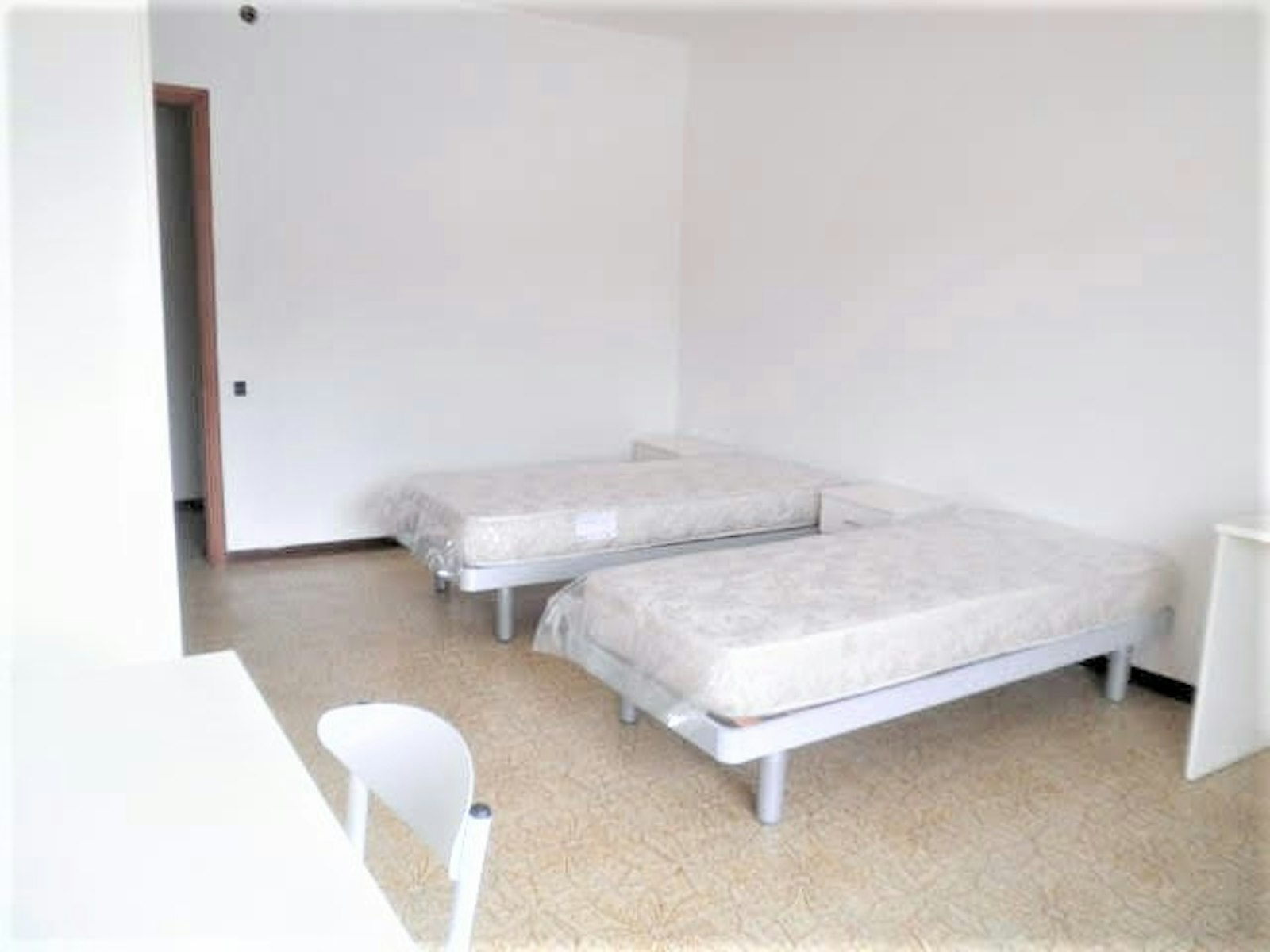 Affitto Stanza doppia uso singola - Verona, Via curtatone 3_3