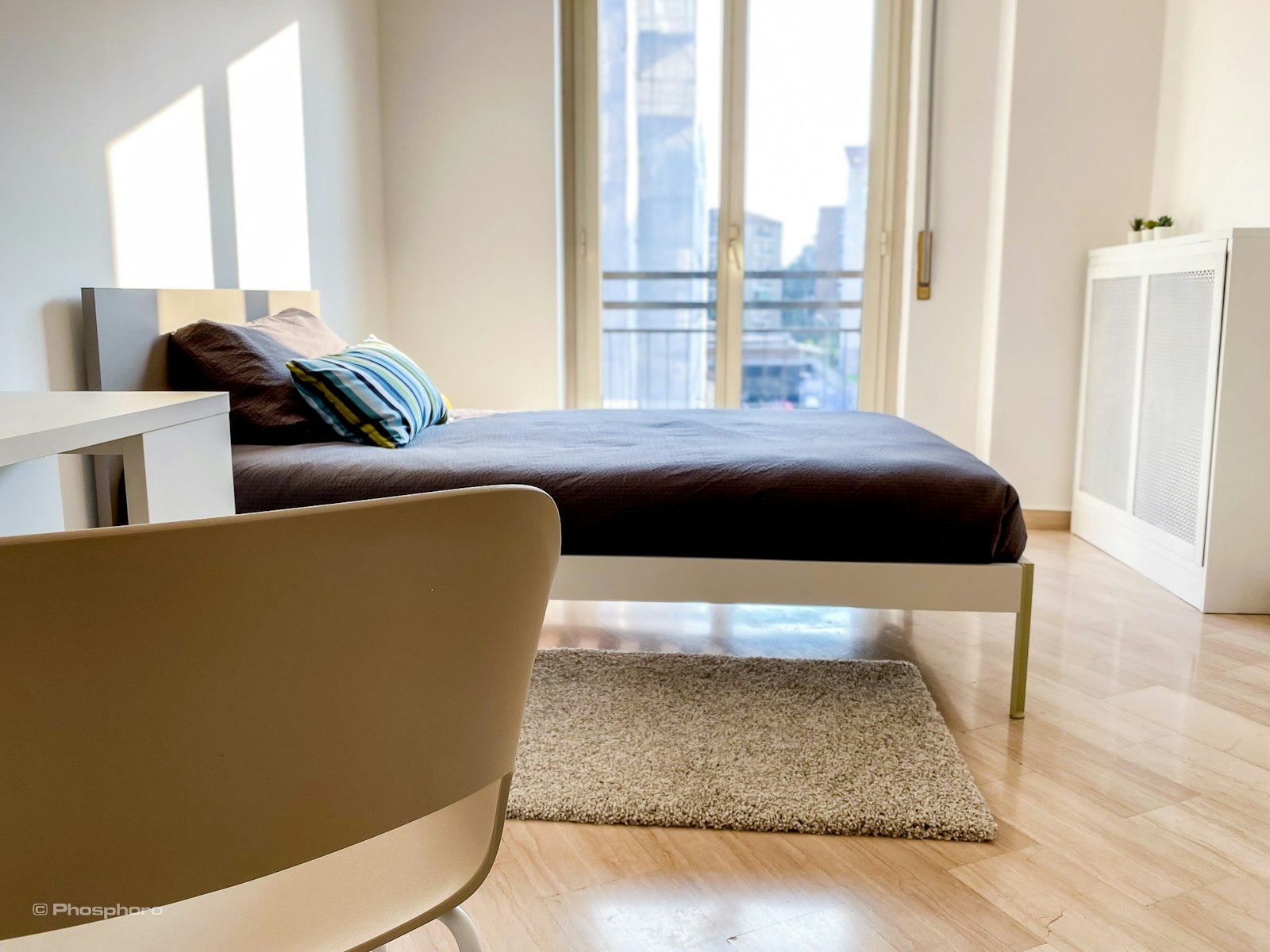 Spacious and Bright Single Room Ideal for Students