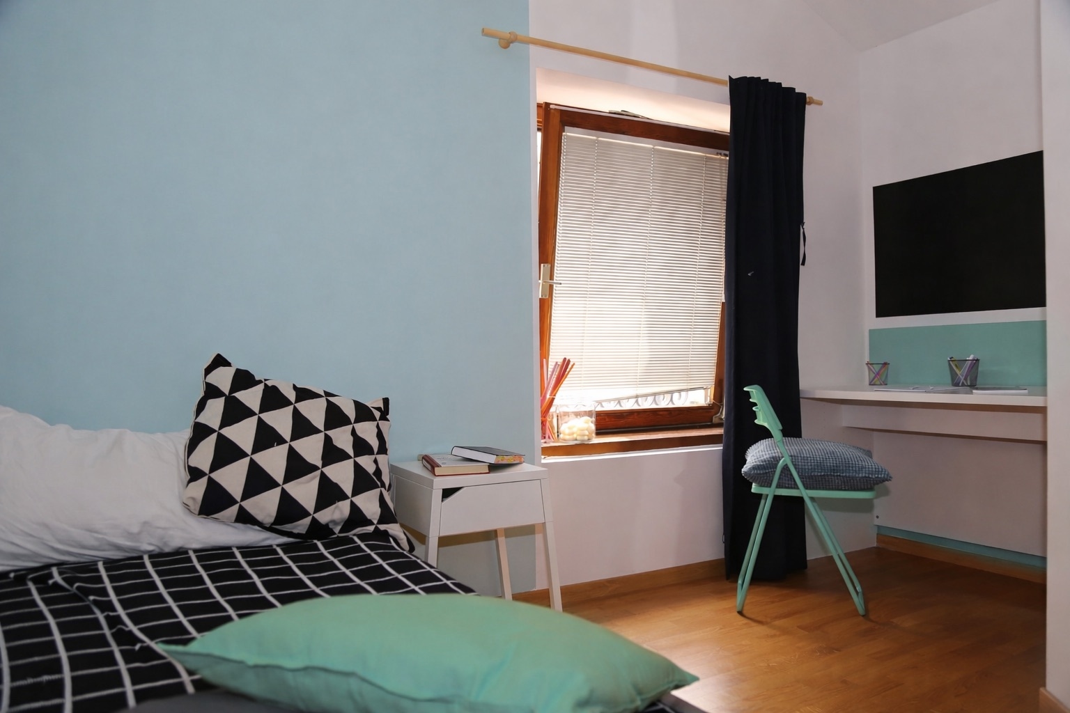 Affitto Stanza singola €561 - Trento, Via delle orfane 1_2