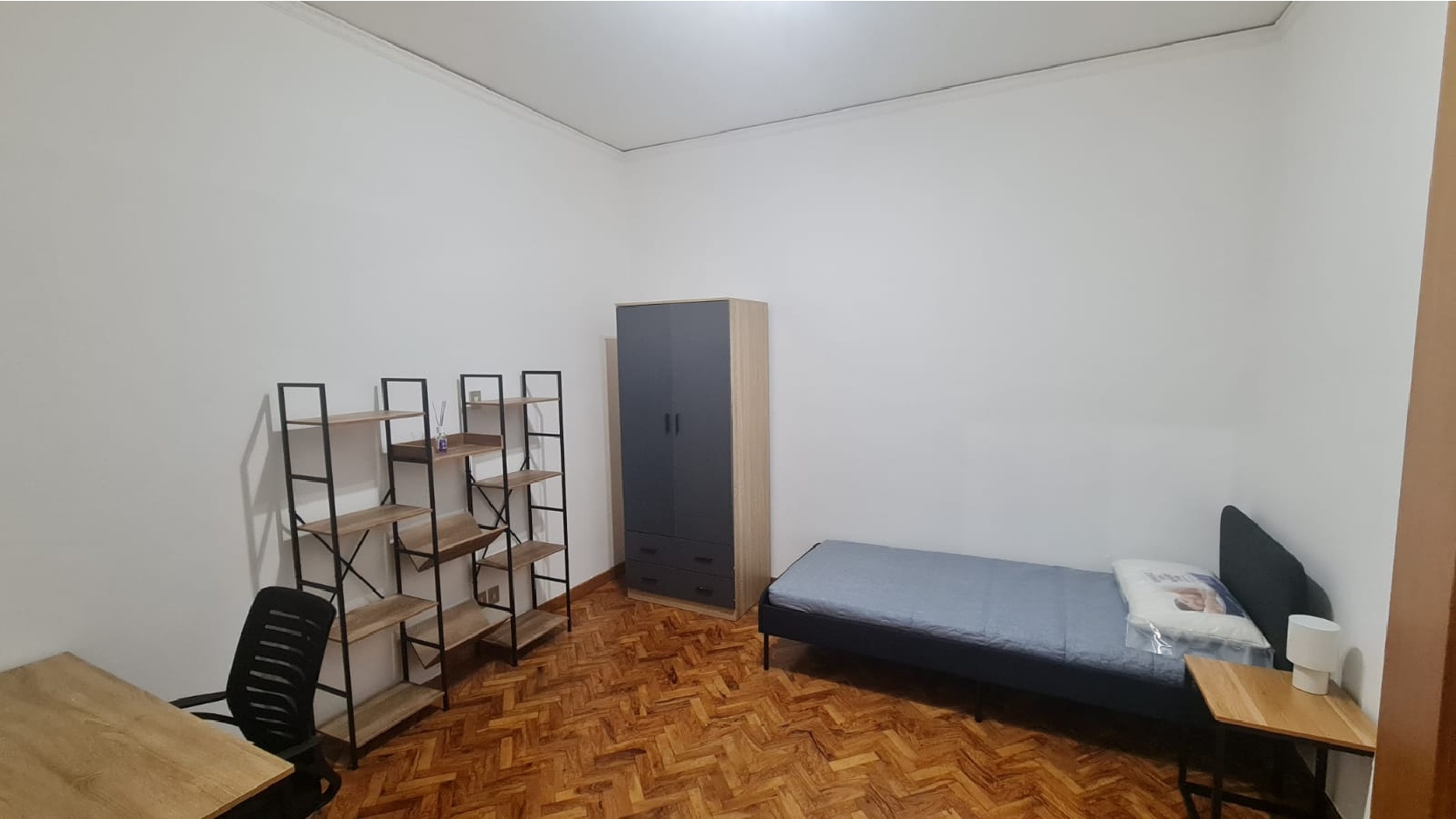 Stanza Singola con Balcone