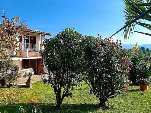 Camera matrimoniale con aria condizionata e balcone