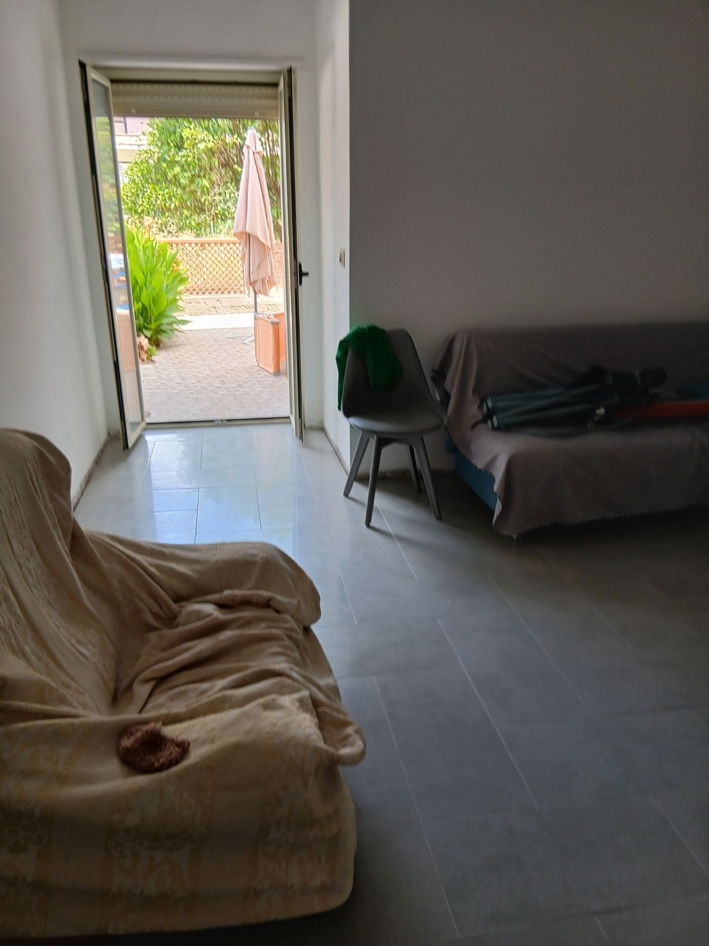 Villa fronte mare in zona tranquilla