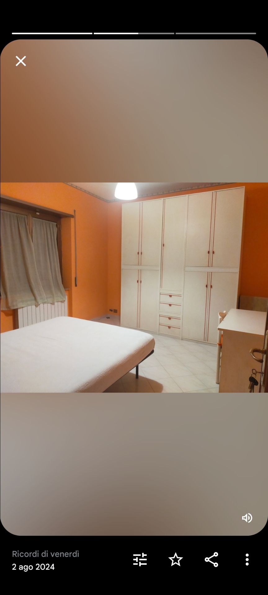 Camera singola con bagno privato e balcone