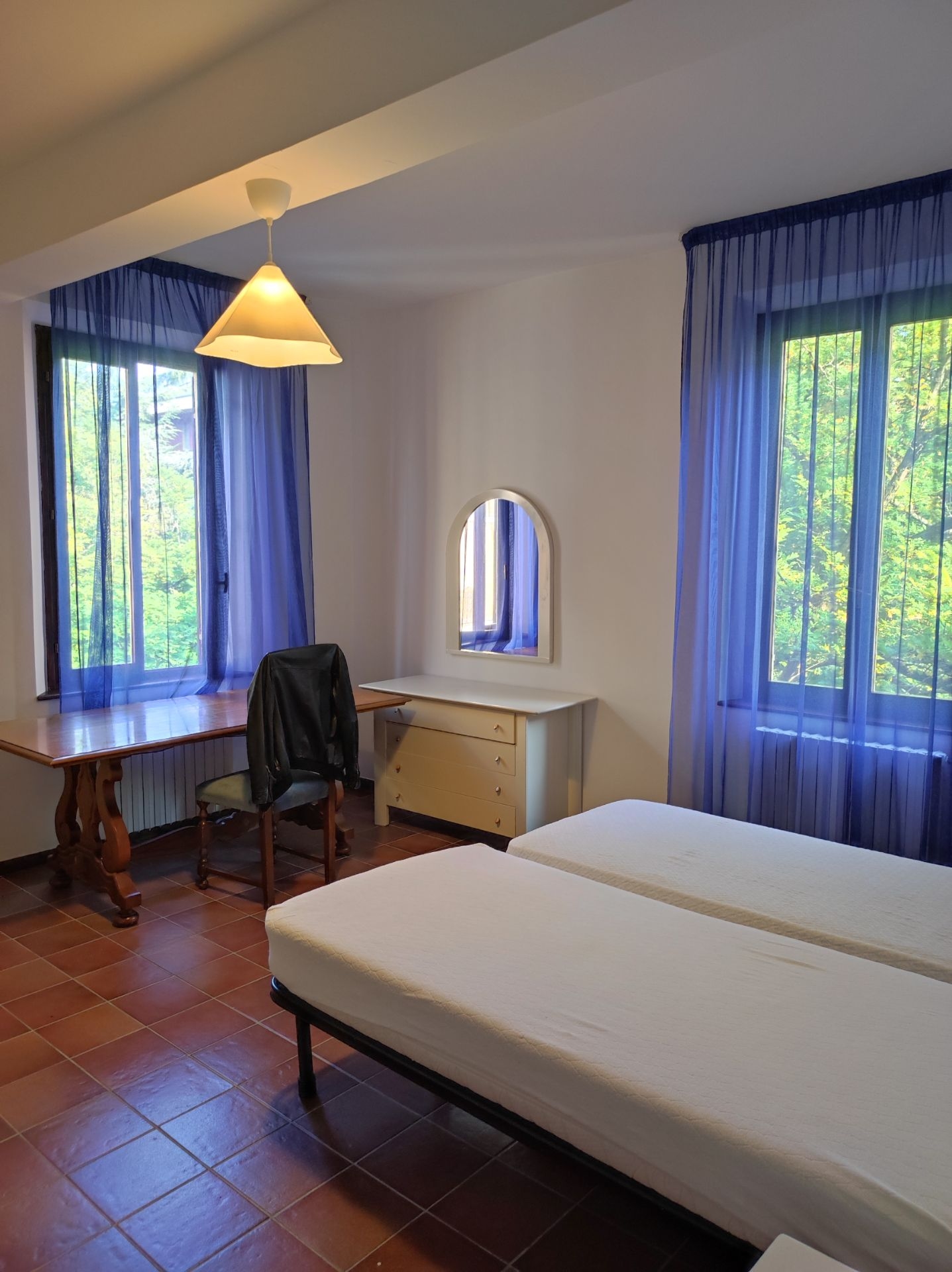 Stanza singola con AC — tranquilla e pratica