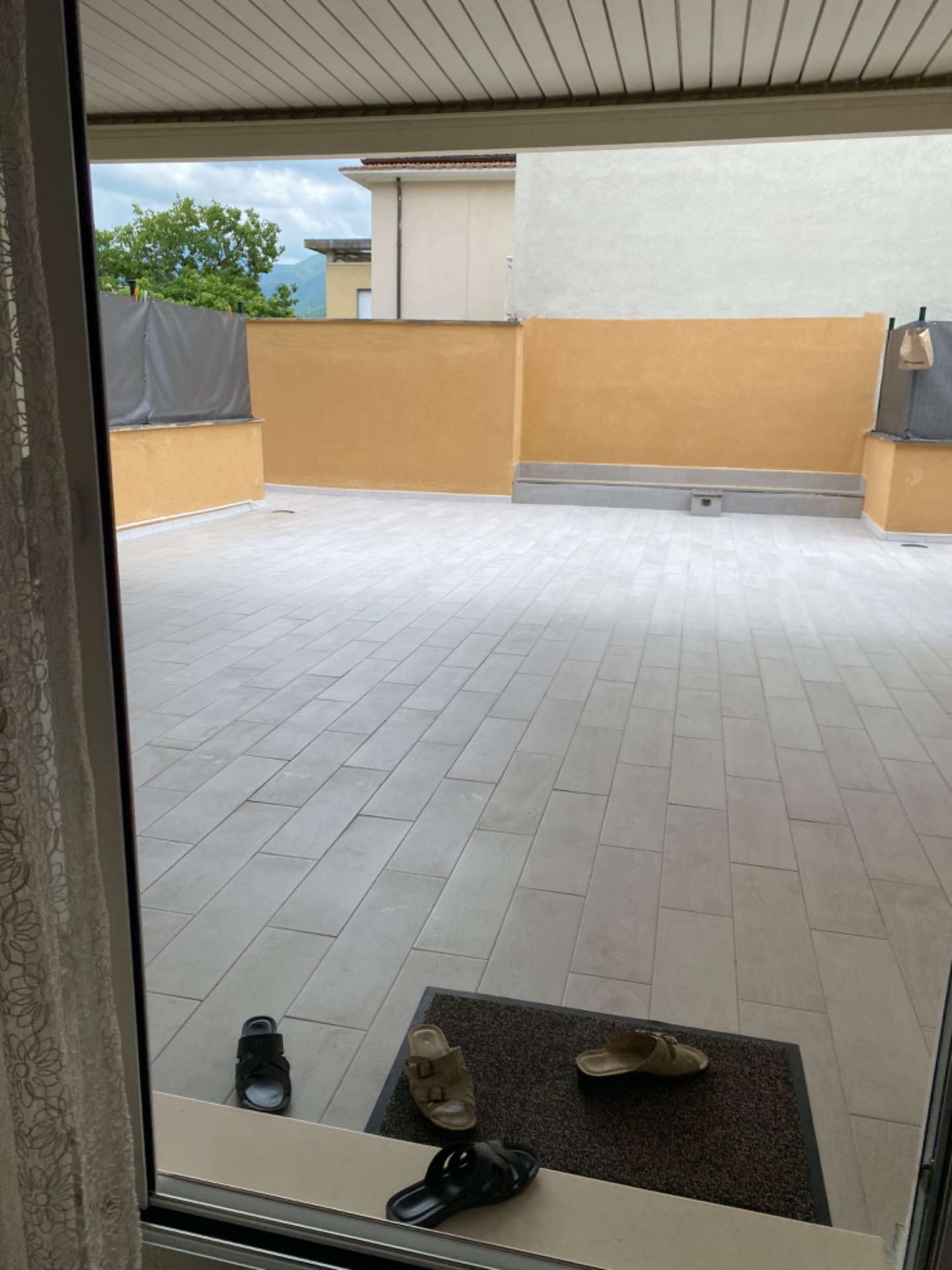 Luminoso A+ ristrutturato con terrazza