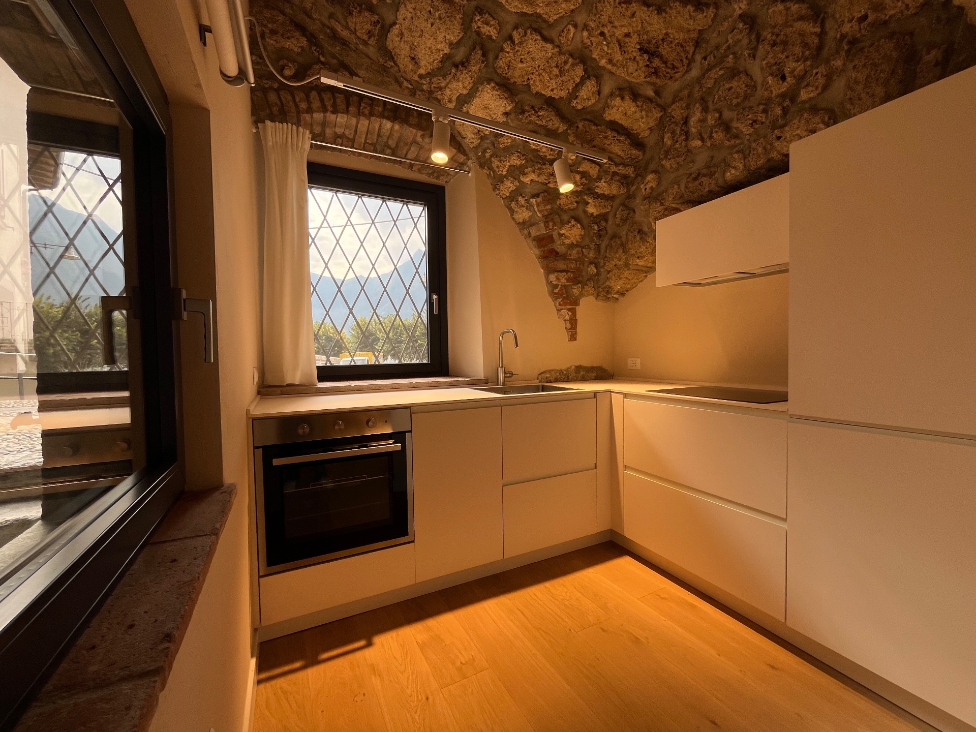 Accogliente bilocale arredato a Castro