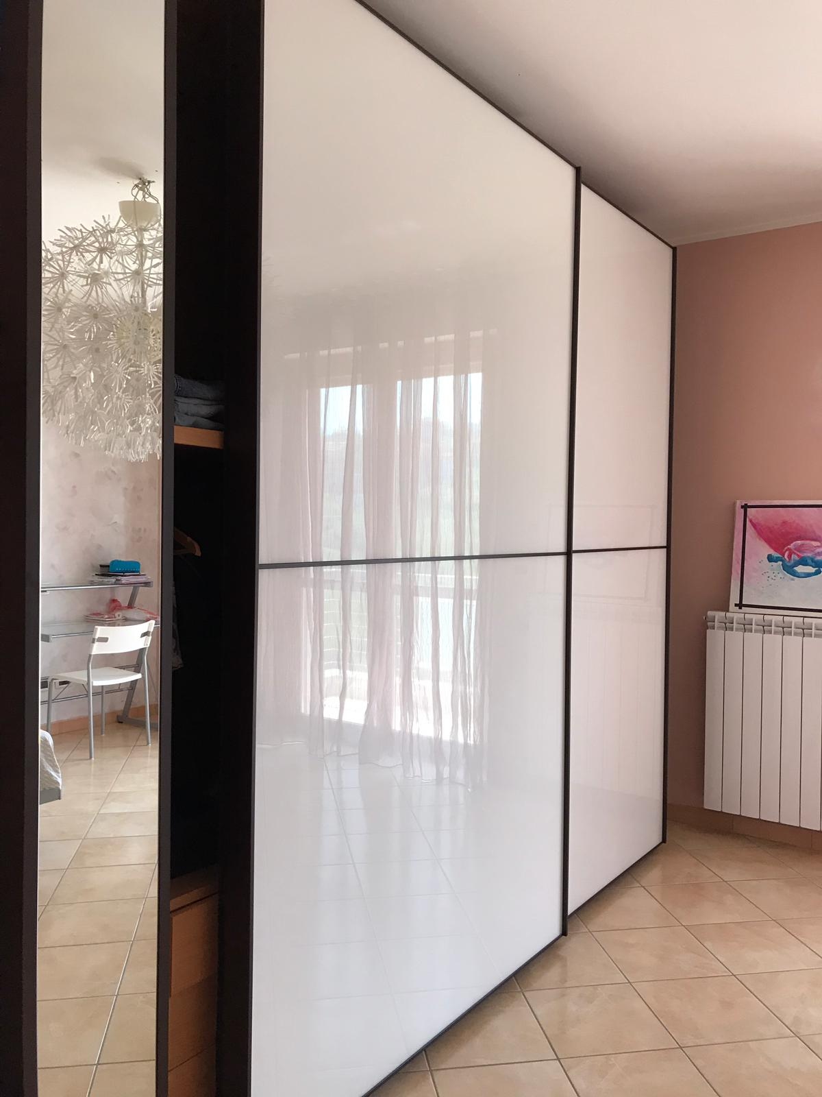 Singola spaziosa con bagno privato