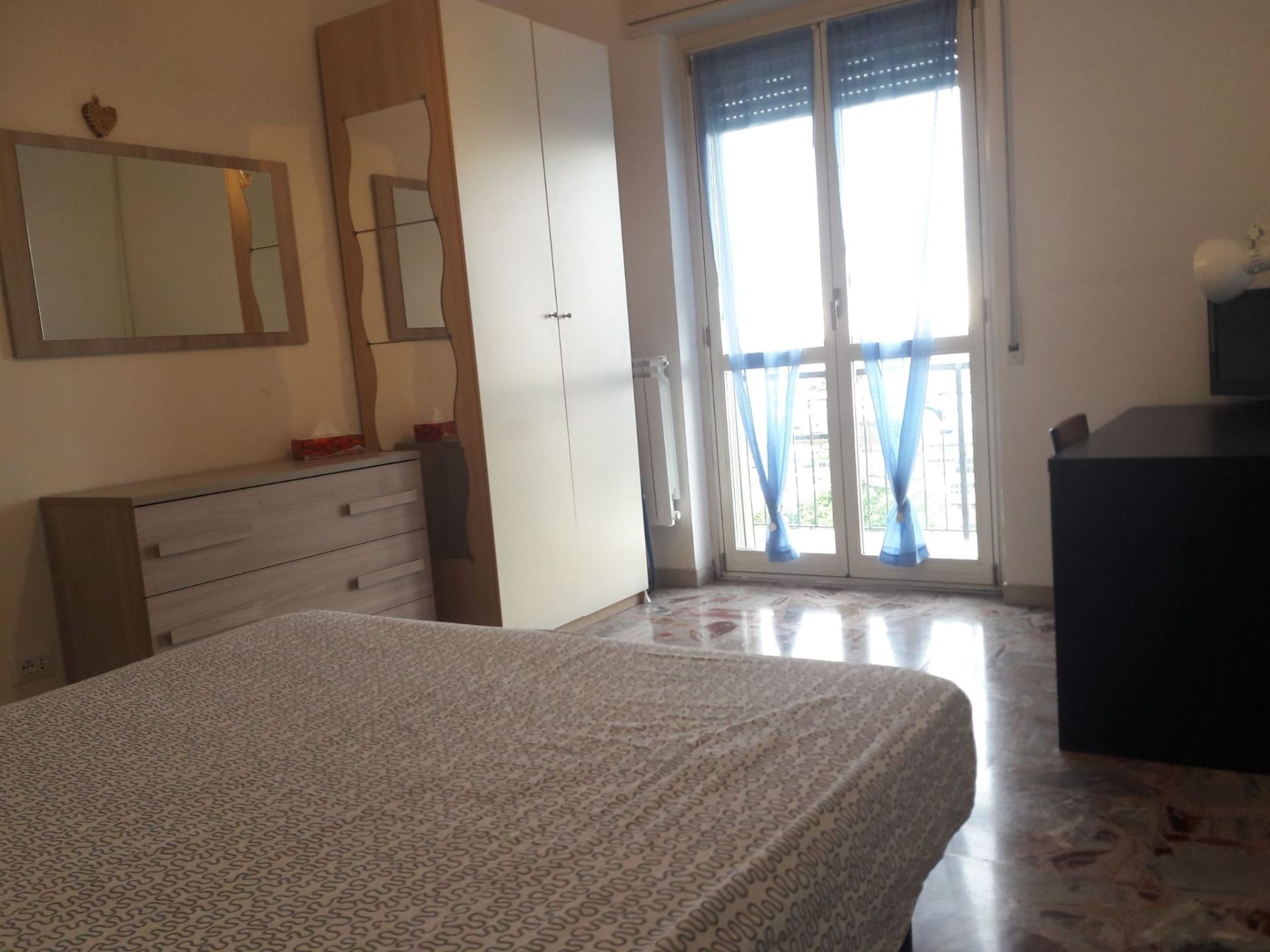 Singola con balcone e aria condizionata
