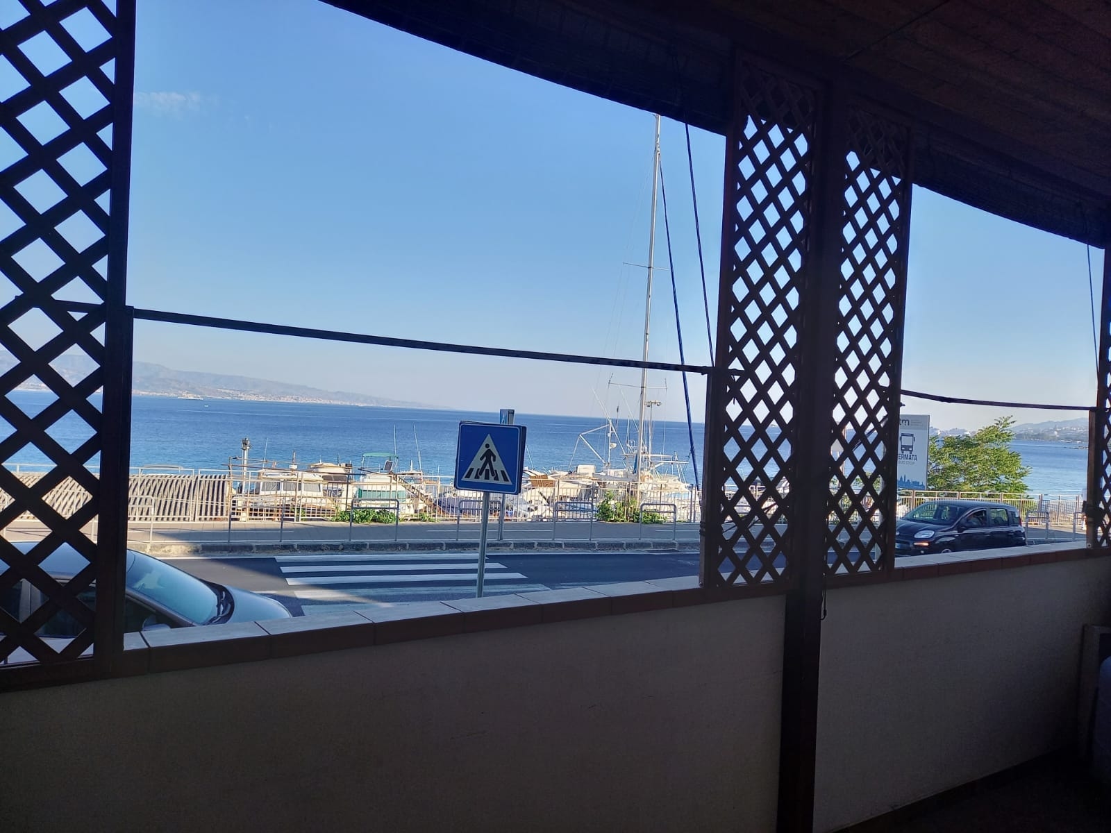 Casa Schiera Arredata, nel cuore della riviera marinara di Pace